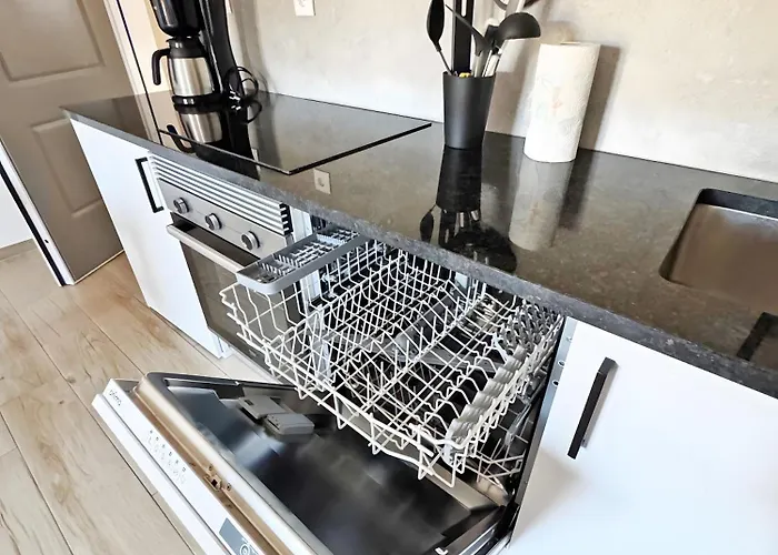 アパート Drop In